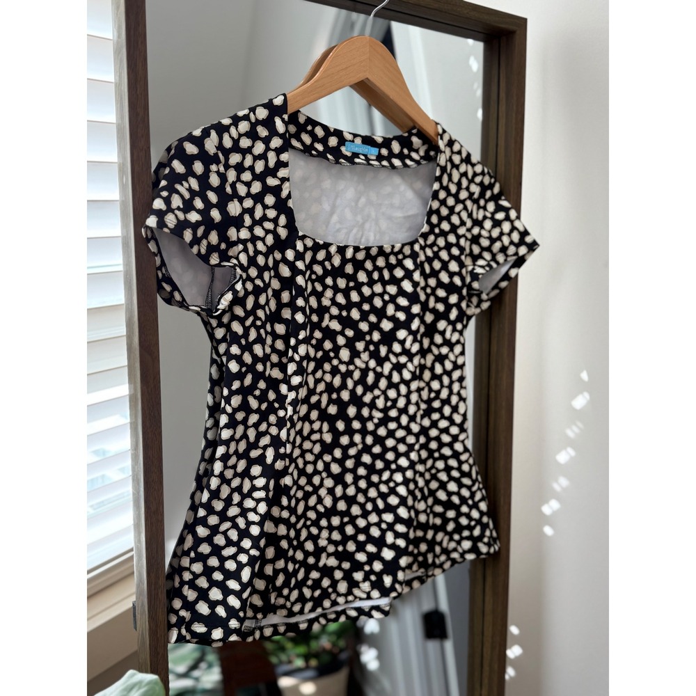 J. McLaughlin Women's Black & Beige Print Square Neck Top Flair Out career Small